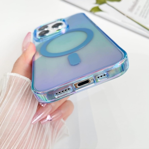 IPhone 15 pro max magsafe case - Picture 3 of 7